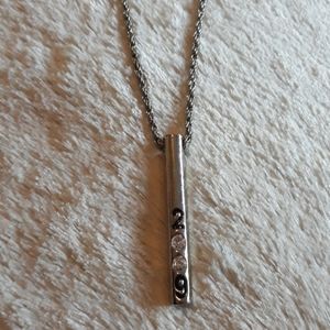 2009 Stainless Silver Bar Pendant Necklace